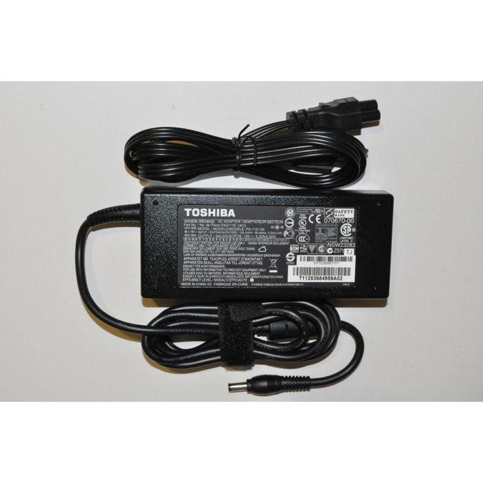 New Genuine Toshiba AC Adapter Charger PA-1121-04 19V 6.32A 120W 5.5*2.5mm