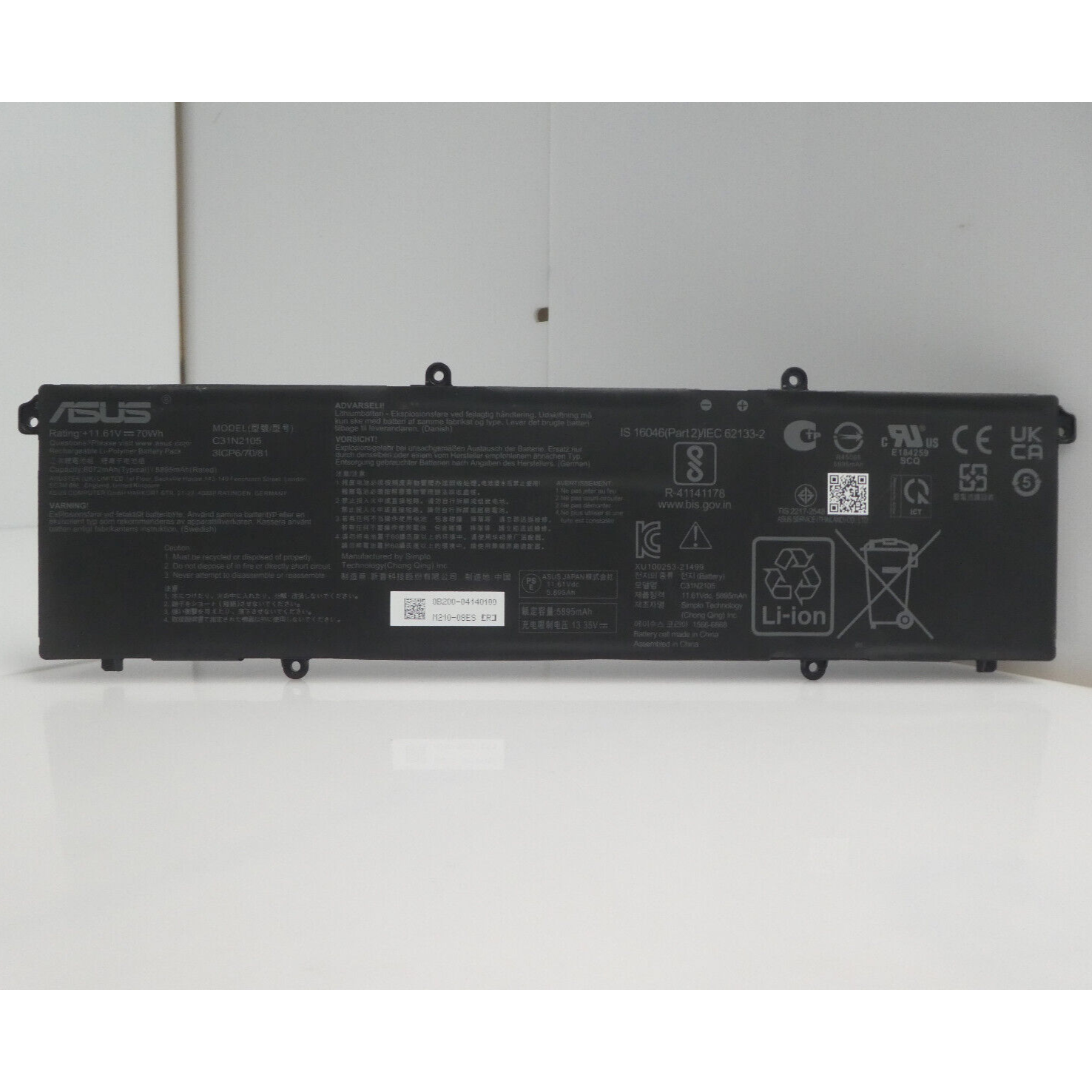 How do I check my laptop battery details?