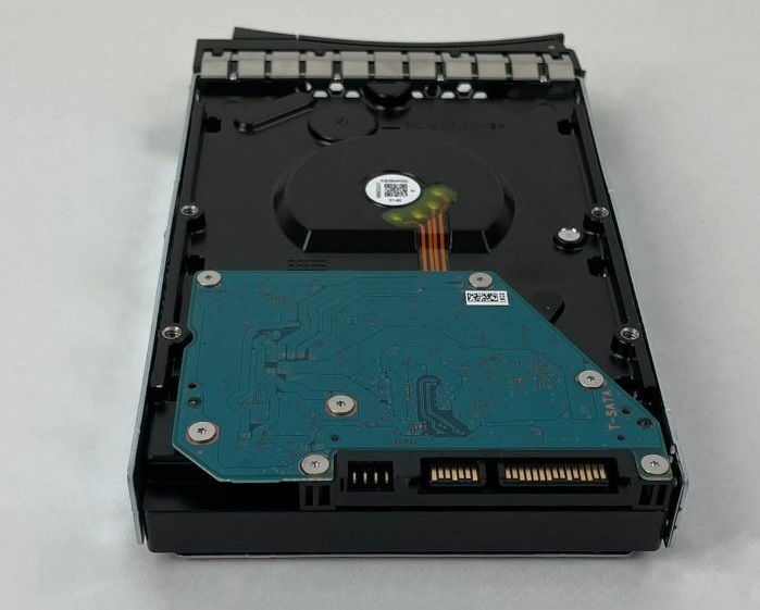 New Lenovo DX8200 2TB 7.2k SATA 6G LFF SATA Hard Drive 00FN114 00FN113 00FN117