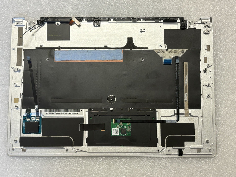 Acer Aspire S7-391 Palmrest with US English Keyboard and Touchpad 60.4WE09.001 - LaptopParts.ca