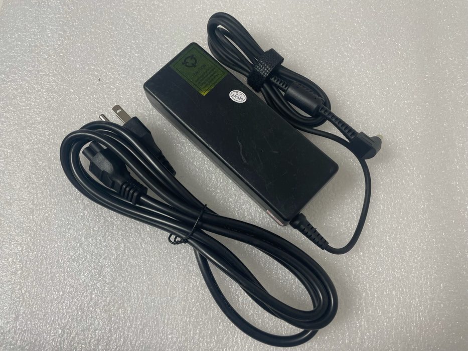 New **SCRATCHED** Genuine Panasonic Toughbook AC Adapter Charger CF-AA5803A 15.6V 8A 125W 5.5*2.5mm