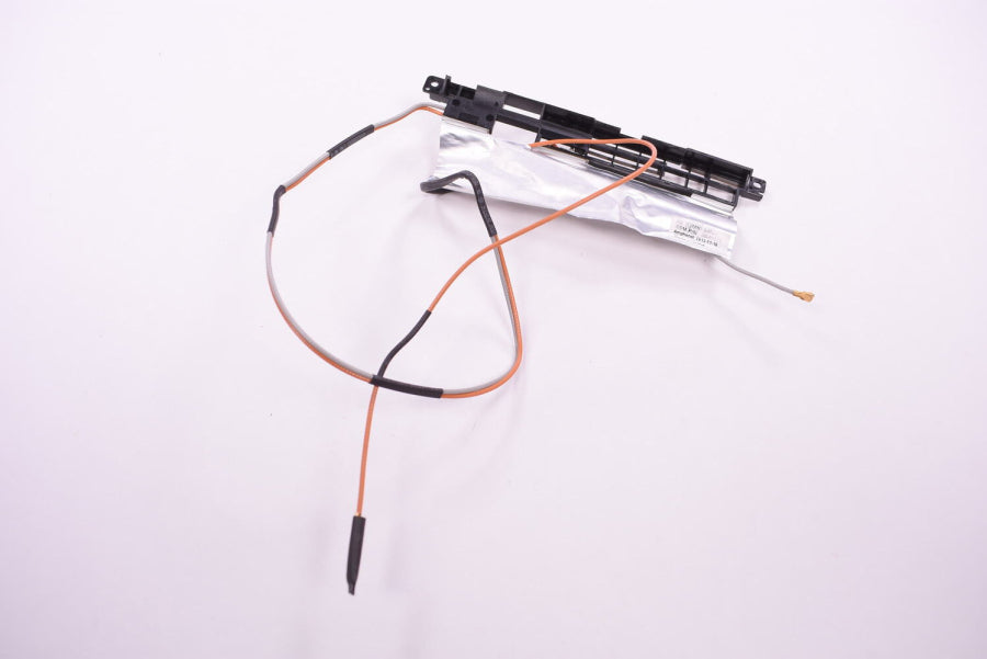 New 04W3323 Lenovo Laptop Wireless Antenna Set - LaptopParts.ca