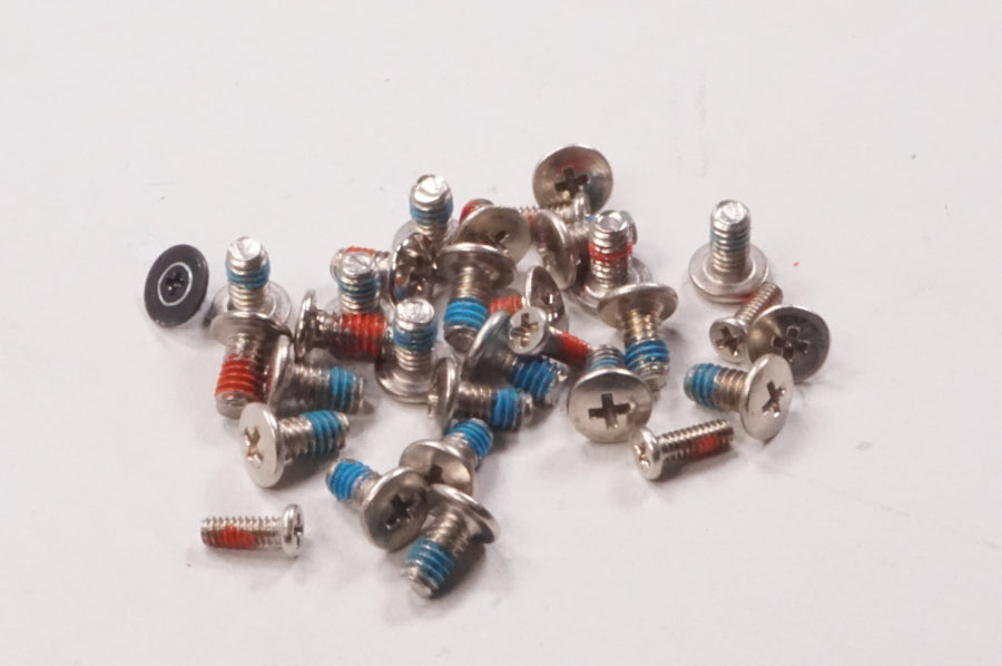 New 688934546162 Samsung Laptop Screw Kit