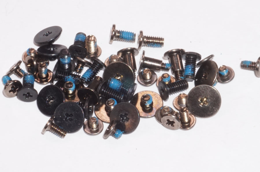 New E45W-C4200-SCREW Toshiba Laptop Screw Kit - LaptopParts.ca