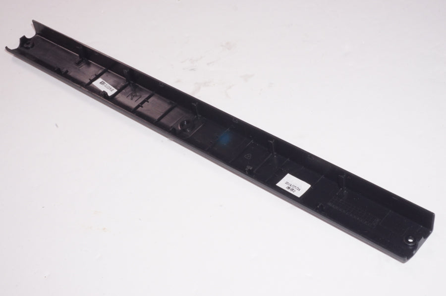 New 13NB05Y1P04111 Asus Laptop Hinges Cover - LaptopParts.ca