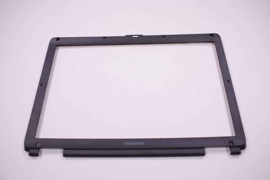 New K000036230 Toshiba Laptop LCD Bezel