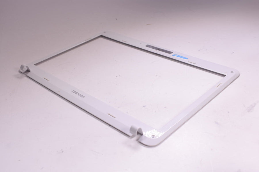 New 688934546001 Toshiba Laptop LCD  Bezel