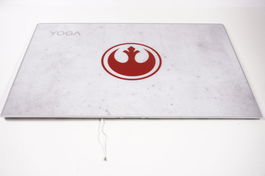 New 5CB0M34998 Lenovo Laptop LCD Cover Silver W/HG Glass PER - LaptopParts.ca