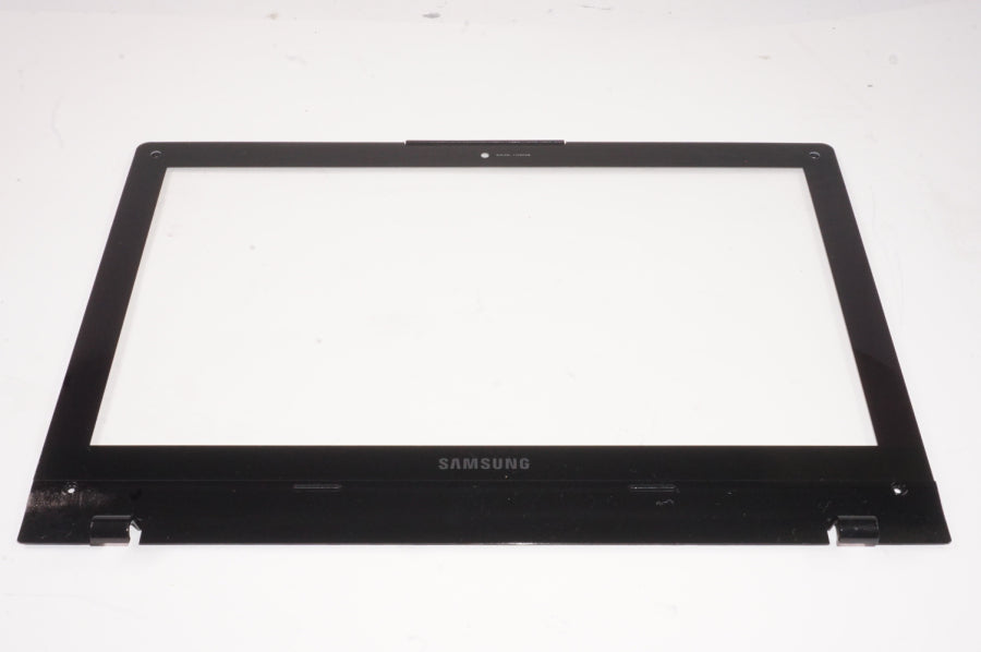 New BA75-0266A Samsung Laptop Front Bezel