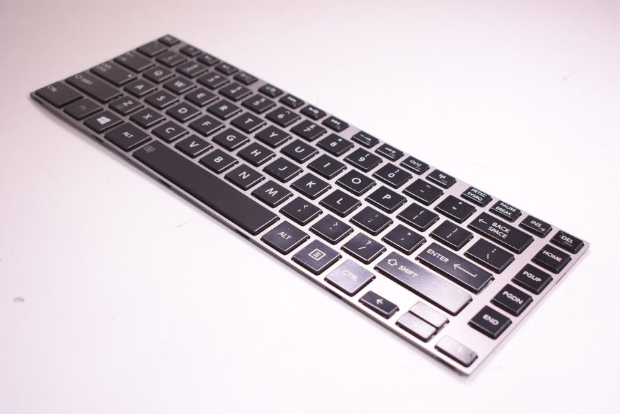 New Y000001480 Toshiba Laptop Us Keyboard  Black