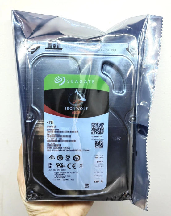 New Seagate IronWolf ST4000VN008 4TB 3.5" SATA 64MB 5900RPM NAS Hard Drive