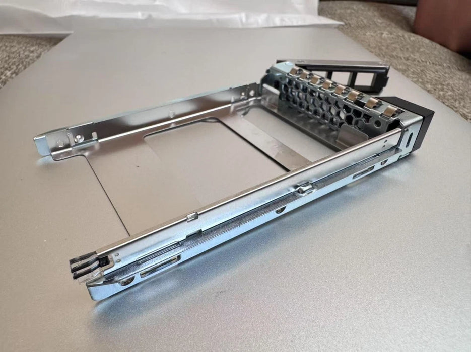 New Dell Gen14 PowerEdge 2.5" SFF Caddy Tray for R740 R740xd R640 R940 R7415 MKC9M - LaptopParts.ca