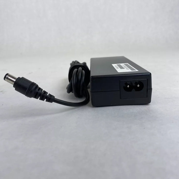 New Toshiba PA3201U-1ACA PA3283U-1ACA PA3283U-5ACA PA3469U-1ACA 75W 15V Charger AC-Adapter