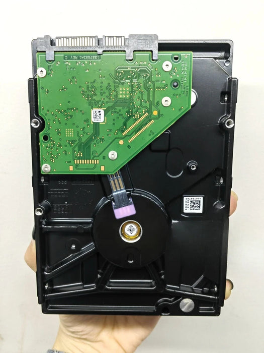 New Seagate IronWolf ST4000VN008 4TB 3.5" SATA 64MB 5900RPM NAS Hard Drive