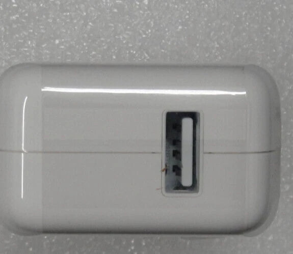 New Genuine Apple 12W USB Power Adapter With Lightning Cable A1401 MD836LL/A