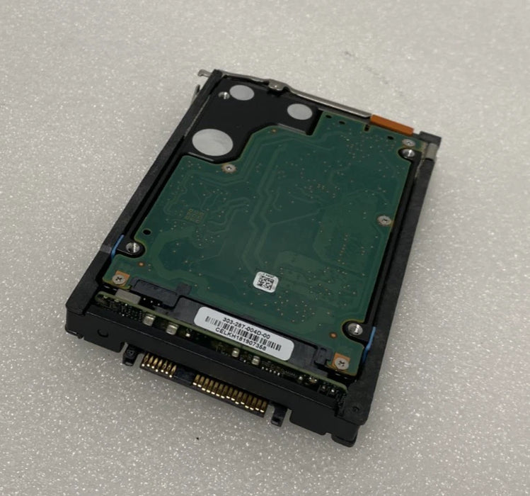 New Unity 500 600 1.8TB 10K 2.5″ 12Gb SAS Hard Drive HDD 005051633 005051636 D3-2S10-1800